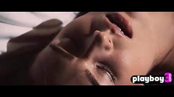 Boyfriend fucked his gf in her hairy wet pussy