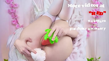 Welcome to red channel to see my flowing pussy