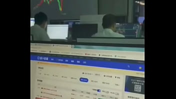 Vefam dumped on by whales