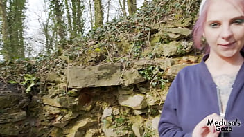 Sexy bunny scarlett loves naughty workout