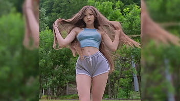 Челлендж попробуй не кончить с Кариной Стримершей