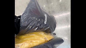 ️new supreme drop today ️supreme box logo hooded sweatshirt sweatshirt fw24 l$350 shipped &a