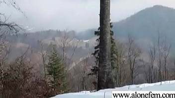 Freak amateur girl insert toys in her pussy movie 22