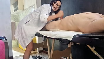 Caiu na net massagista punheta fez meu pau até gozar