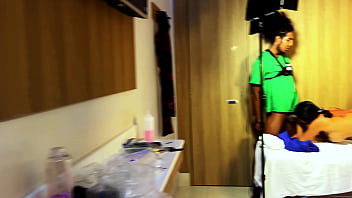 Four Hands Masagge Ends In A Rough Sex With A Nasty Hotwife thumbnail