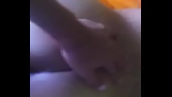 Follando Con La Prima Cuando Sus Padres No Están thumbnail