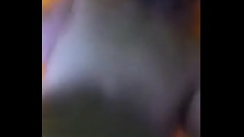 Follando con la prima cuando sus padres no están