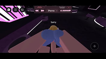 Perra de roblox entrega su culo por un momento de placer parte 1
