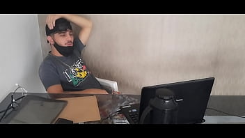 Uma troca gostosa a final todos saiu gozando ne