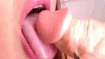 Sweet girl friskily works her fingers for pleasure