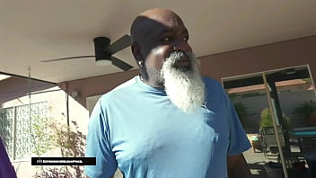 Experiencehelenaprice "the slutty mermaid"