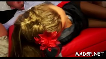 Each beauty gets her turn