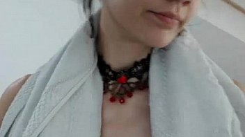 Glamorous dancing camera sex chat 41