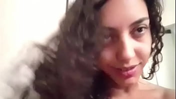 Leaked video of country girl masturbating and squirting when she is alone at home