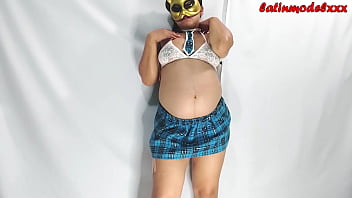 Really hot pregnant milf poses for fans getting ready to be fucked