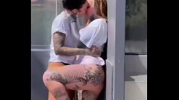 Women alexandra wildd