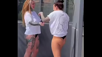 Women alexandra wildd