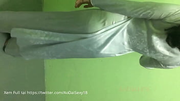 Nữ sinh áo dài satin cheongsam