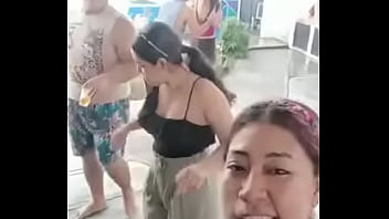 Tetona antes de coger