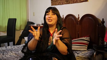 Reyna tirana nos somete con su lujuria imparable – entrevista y clímax en su trono de perversión