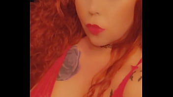Roxycrimson in sexy redd beautiful eyes