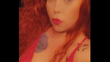 Roxycrimson in sexy redd beautiful eyes