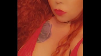 Roxycrimson in sexy redd beautiful eyes