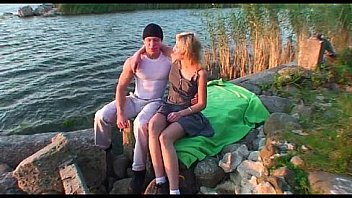 Babe Delighting Dude With Blow Job thumbnail