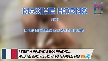 I was just taking a shower and suddenly lyonbiversa jumped in with me passionate kisses wet blowjobs