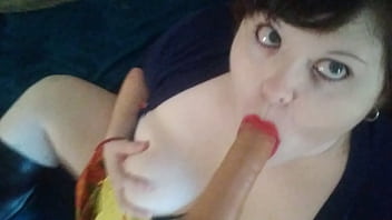 Betty reddd sucks a dildo and plays with her tits