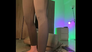 Big ass play on the webcam