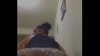 Sigueme y subo el video completo con una polla en su culo