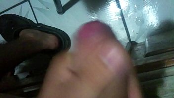 If u wanna some show on webcam send me a email with ur msn mandingo1