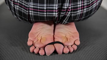 The back of the leg of a female college student