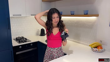 Katty lost memory and was convinced that she loved anal sex