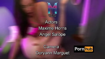 One moment angel salope was on her knees swallowing me whole the next i was deep inside her making her moan for more