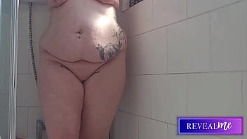 Revealme curvy babe's steamy shower masturbation with water jet