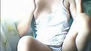 Nonton Slut On Cam thumbnail