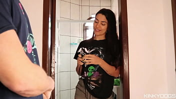 The housemaid wants to suck her boss's cock so bad fablazed