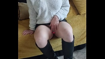 Oups quelle coquine celle ci