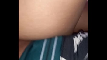 Vizinha puta fudendo com meninos bandidos quem comanda por que ele deve