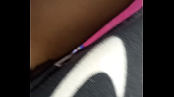 Vizinha puta fudendo com meninos bandidos quem comanda por que ele deve