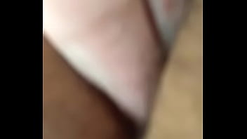 Safadinha levando dedada