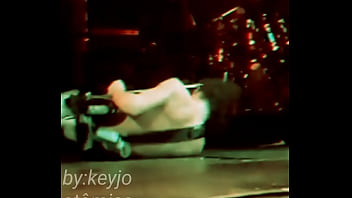 Tentei botar no nas redes sociais mas não deu certo por causa bots fdp's