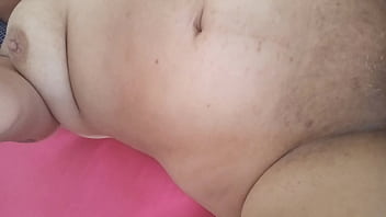 Provando meu delicioso mel