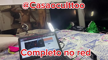 Corno grava e chupa tudo depois