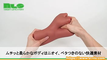 ノド奥で待ち受けるヒダ付き突起が至福 黒ギャル美女の口淫をまったり楽しもう