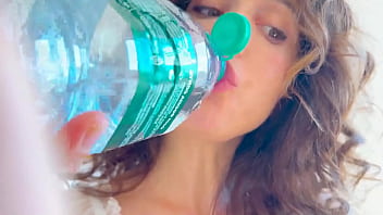 Lonely Vixenp Babe In Fishnets Toys Herself In Front Of Webcam Moaning Your Name Dripping Wet Before Pulling Out A Giant Dildo And Making Herself Scream thumbnail