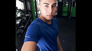 Gay Blued Big Cock Sucking thumbnail