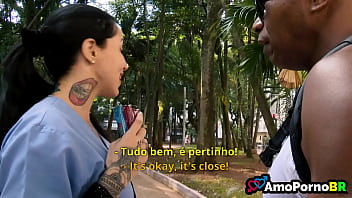 Elisa venderora picole deu jeito dar troco para o cliente